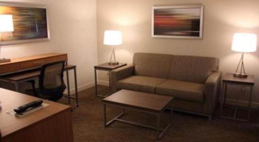 Holiday Inn Express Munising-Lakeview Hotel By Ihg Εξωτερικό φωτογραφία