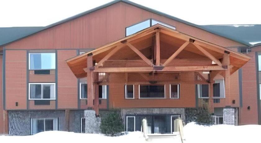 Holiday Inn Express Munising-Lakeview Hotel By Ihg Εξωτερικό φωτογραφία