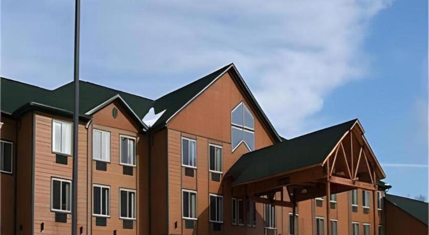 Holiday Inn Express Munising-Lakeview Hotel By Ihg Εξωτερικό φωτογραφία