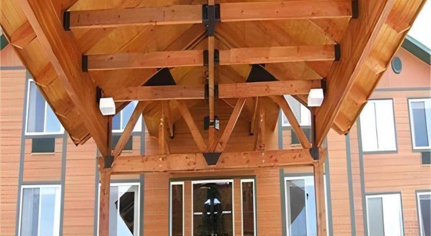 Holiday Inn Express Munising-Lakeview Hotel By Ihg Εξωτερικό φωτογραφία