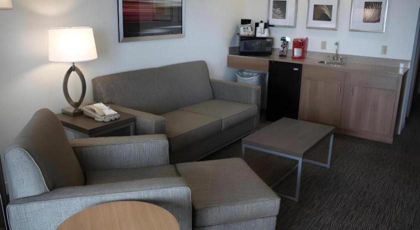 Holiday Inn Express Munising-Lakeview Hotel By Ihg Εξωτερικό φωτογραφία